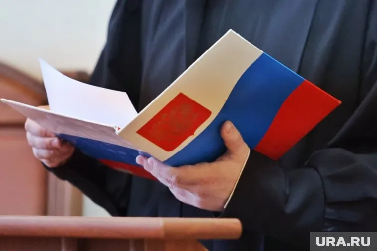Суд досрочно отстранил от должности главу Барсово Вячеслава Позднякова
