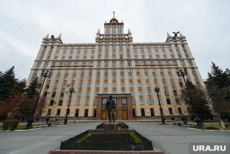 Пилоты по факту обучались в ЮУрГУ