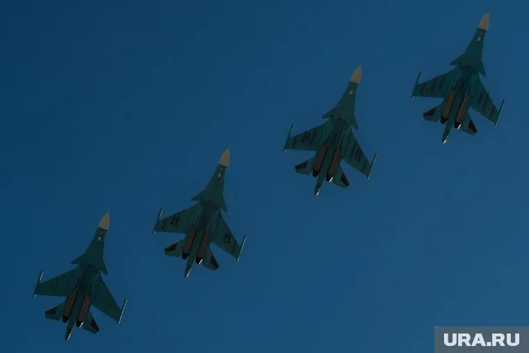 Российские истребители, оснащенные гиперзвуковыми ракетами, тревожат США и представляют угрозу для НАТО