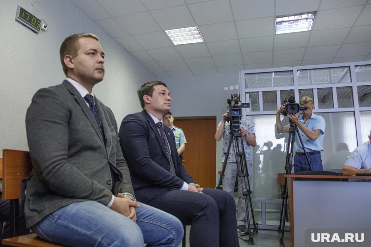 Суд снова закончился не в пользу Сергея Ванкевича (слева) и Александра Телепнева