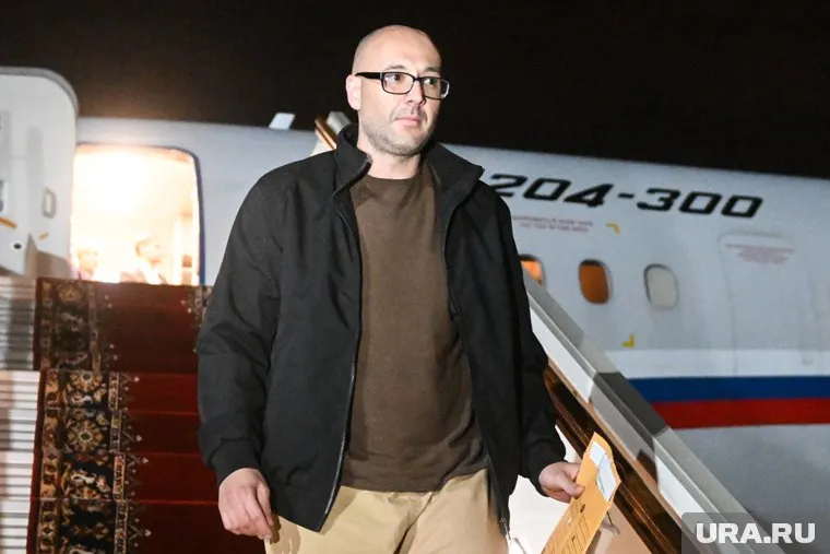 Роман Селезнев вернулся в Россию в рамках обмена заключенными