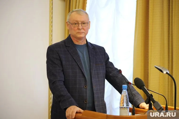 О планах по сокращению количества представителей власти в Щучанском районе рассказал его глава Евгений Захаров