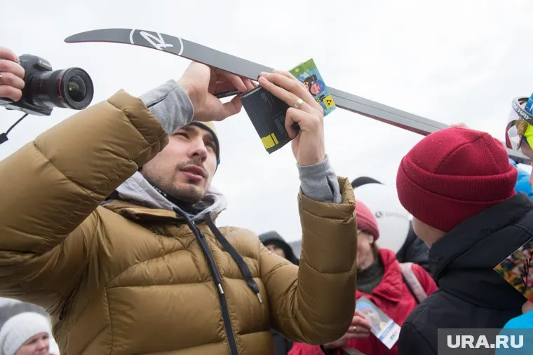 Уральский биатлонист хочет наградить друга-футболиста за прекрасную игру на чемпионате мира