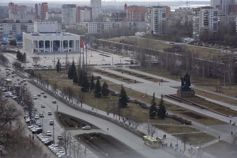 Строительство фонтана на городской эспланаде. Пермь