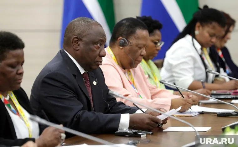 Деэскалация конфликта должна исходить от обеих стран, заявил Сирил Рамафоса