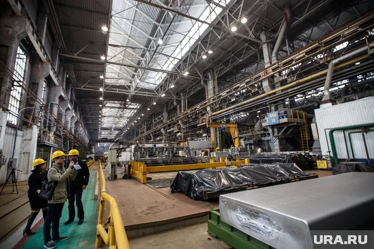 У Каменск-Уральского металлургического завода почти в пять раз выросли расходы