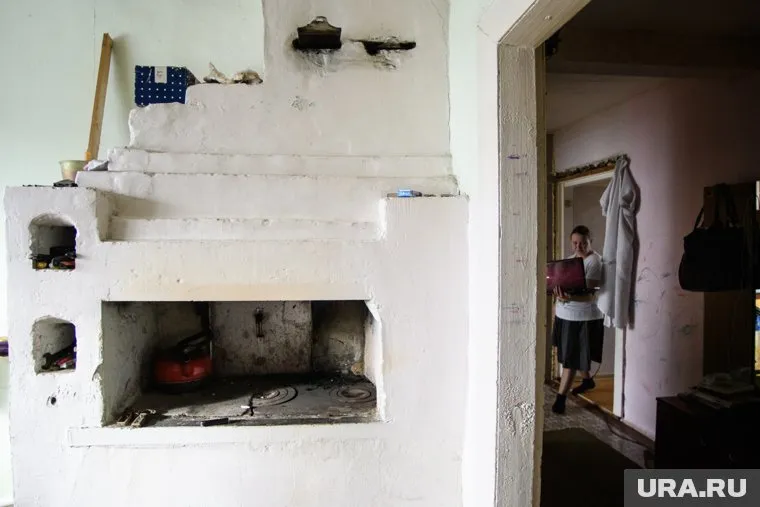 Многие дома в Херсоне с печным отоплением, уточнил депутат Госдумы Игорь Кастюкевич