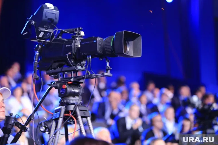 Пермяка и его ворона показали в программе федерального канала