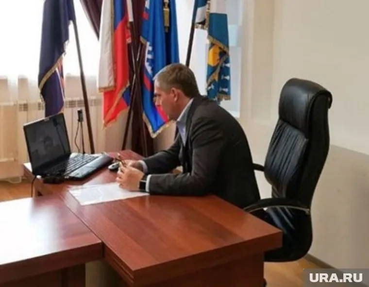 Андрей Нестерук освободит рабочий кабинет в сентябре