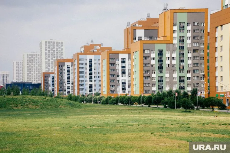 Процент людей, планирующих улучшить жилищные условия снизился на 4%