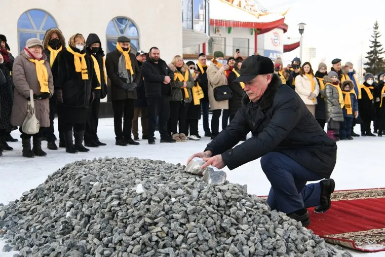 Закладка памятника. Екатеринбург 