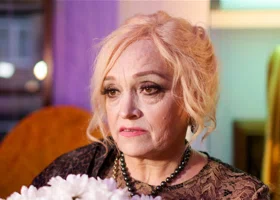 Кумир молодежи Кадышева отказывается от концертов: как проблемы со здоровьем сказываются на ее самочувствии