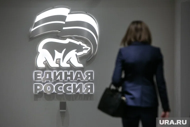 Якушев заявил, что женщины «Единой России» играют ключевую роль в принятии государственных решений