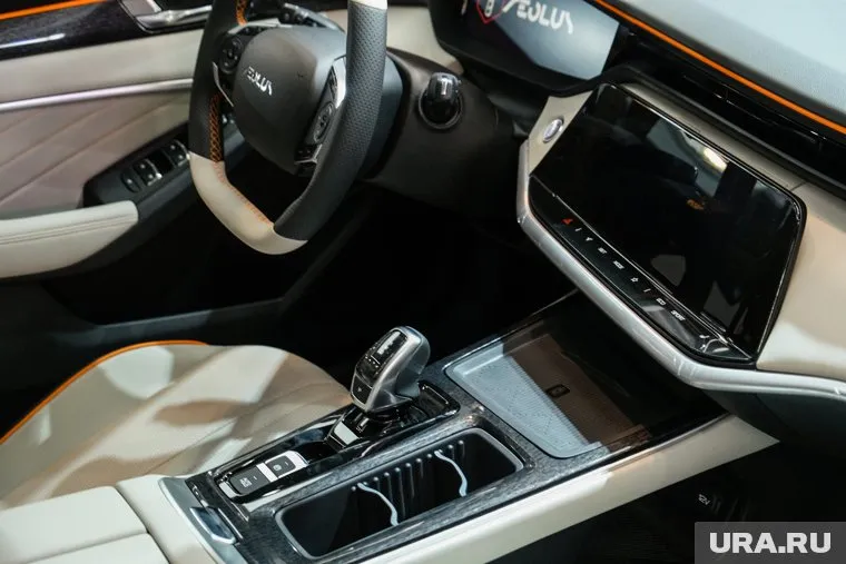 Китайский автопром активно заходит на курганский рынок, но некоторые горожане продают почти новые машины