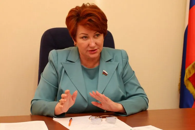 Елена Перминова - прием гражданКурган, перминова елена