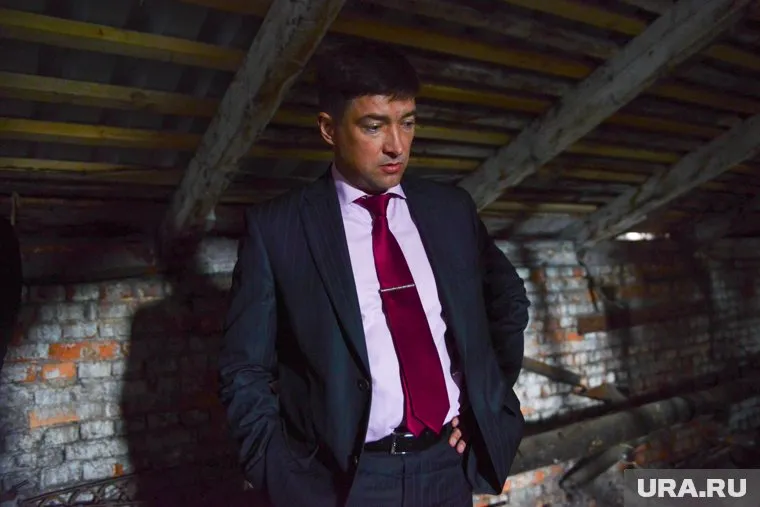 Вадиму Борисову надо выплатить по суду 5 тыс. рублей