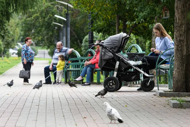 Парки и скверы Екатеринбурга, сквер на улице Мира