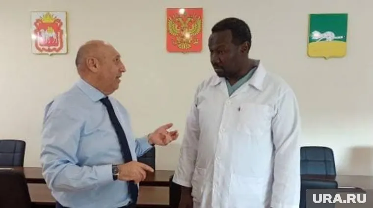 Хабиб Хатим (справа) приехал в Верхнеуральск из Краснодара