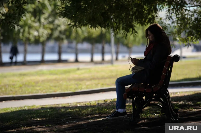 Психолог Мороз рассказала, что справиться с хандрой помогут прогулки