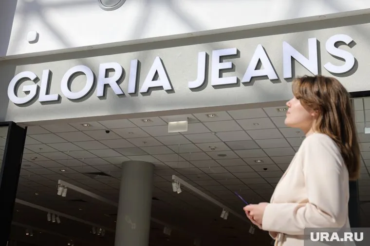 Магазин на Республики в Тюмени считается одним из первых открывшихся