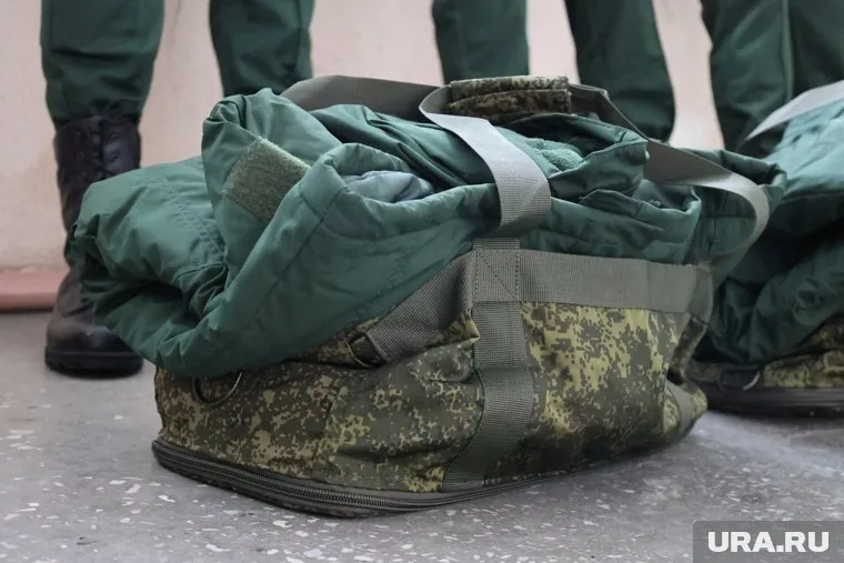 Белгородский экс-замгубернатора Константин Полежаев объявил в зале суда, что уже подписал контракт с МО и хочет отправиться на СВО