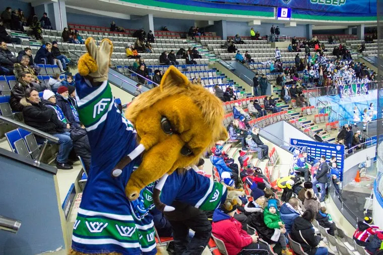 Хоккей Югра-Автомобилист. Ханты -Мансийск., трибуны, хк югра, мамонт, пархом