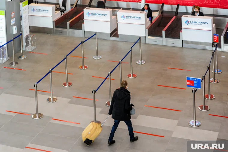 Авиарейс из Челябинска в Норильск отменили из-за снегопада