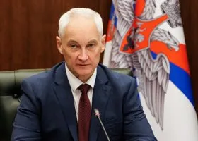 Министр обороны РФ открыл бюст адмиралу Ушакову в День ВМФ