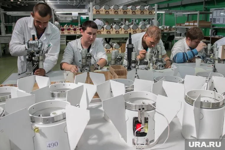 Курганские заводы, работающие на оборону страны, меняют режим работы