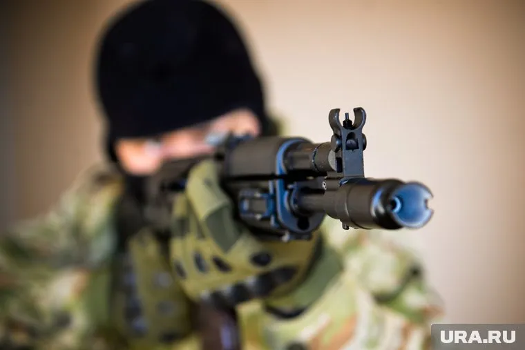 Люди в камуфляже ворвались в помещение концертного зала «Крокус сити Холл», есть погибшие