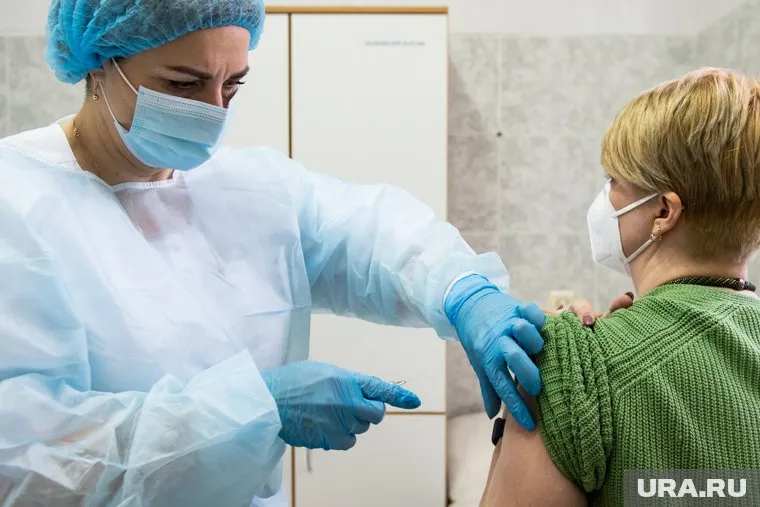 Иммунитета против коронавируса после болезни постепенно исчезает