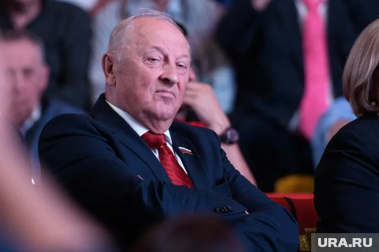 Эдуард Россель не захотел вступать в полемику с Соловьевым