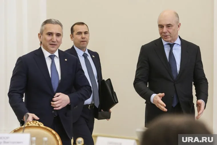 На нового главу региона Вадима Шумкова (на фото справа) предприниматели возлагают надежды