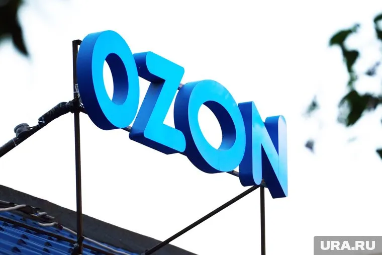 Купить футболки "Крепкий Орешник" можно было на Ozon