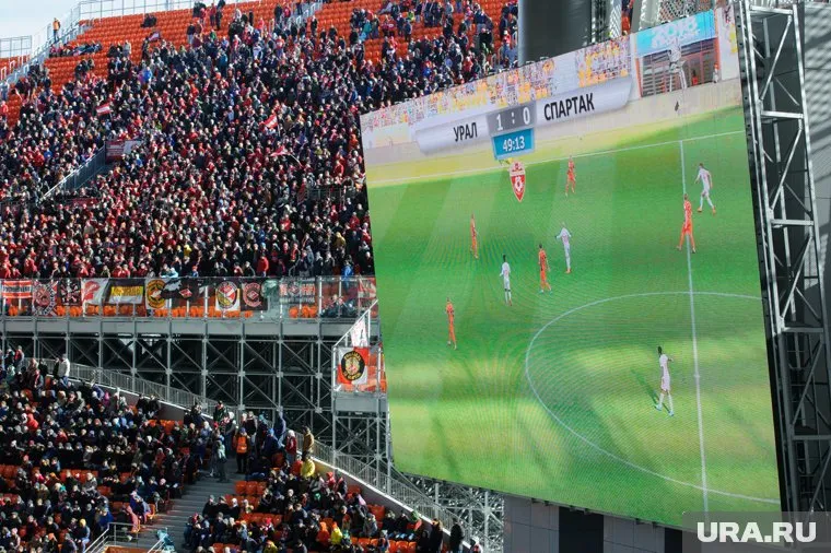 Обсуждать идея о возвращении продажи пива на российские стадионы стал после ЧМ-2018