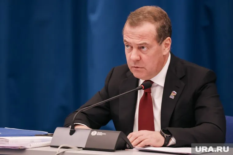 Медведев заявлял, что Гашек не сможет спокойно пережить рекорд Овечкина
