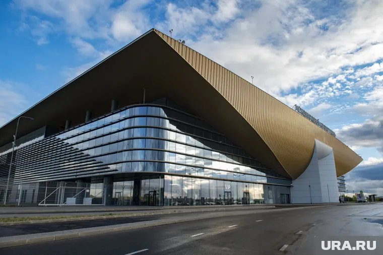 Реконструкция аэропорта заморожена с конца лета