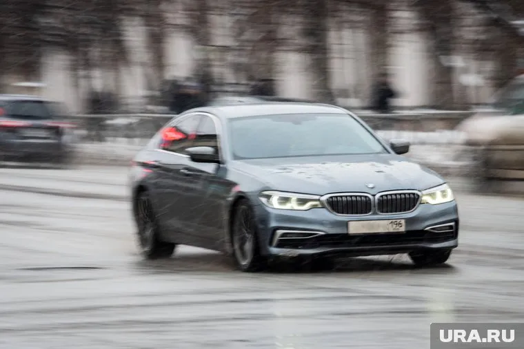 Новую BMW блогер решил подарить «кому-нибудь на улице» (архивное фото)