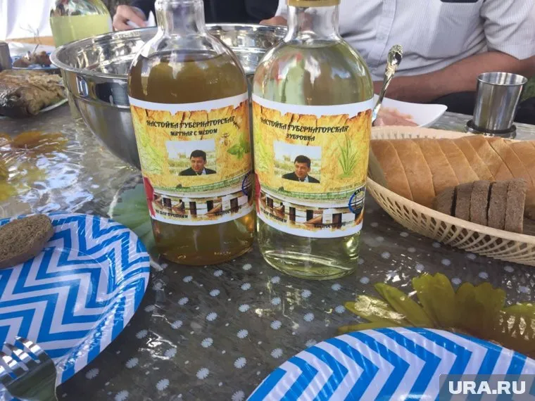 Портрет Куйвашева - теперь и на самогоне