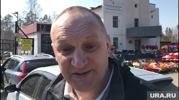 Сергей Дивичук, директор ООО "Ритуал Хелп", входящей в группу "Дондики", бывший работник отдела полиции № 14