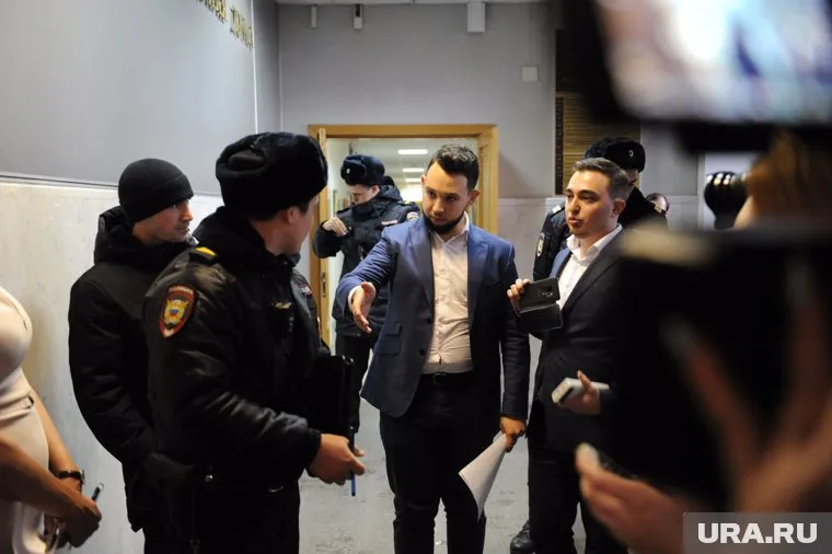 Борис Золотаревский открыл марафон звонков в полицию