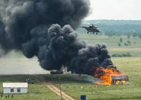 Появилось видео, где два школьника из Ноябрьска подожгли вертолет