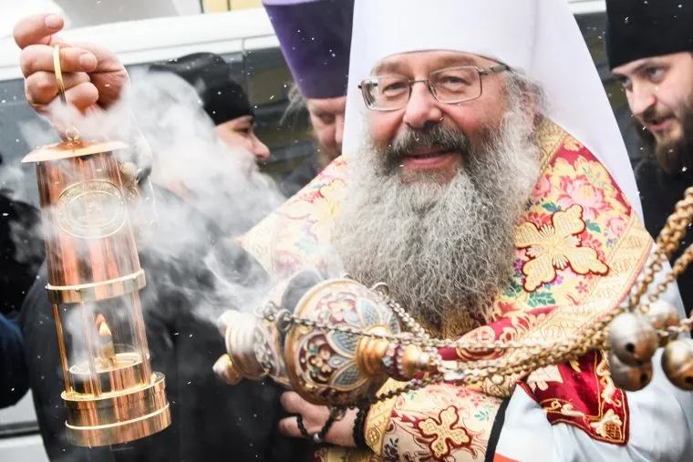 Пасхальный крестный ход. Екатеринбург