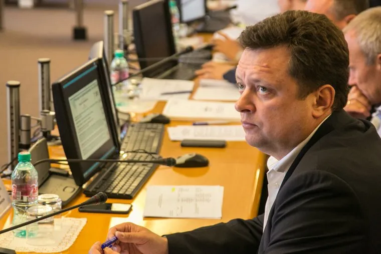 Заседание комитет тюменской областной думы по бюджету налогам и финансам. Тюмень