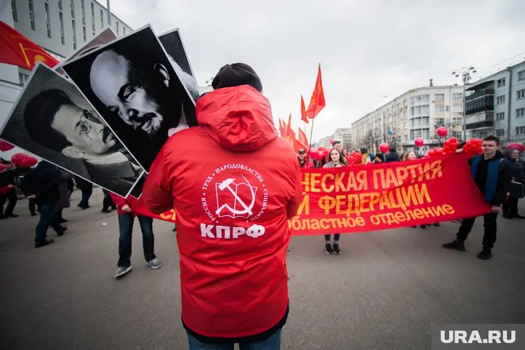 КПРФ выдвигает в региональные парламенты все больше молодежи