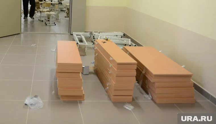 В Челябинске с мебельного производства уже уволились около 20 человек