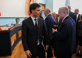 Текслер вывел из челябинской структуры отставников и «сидельцев»