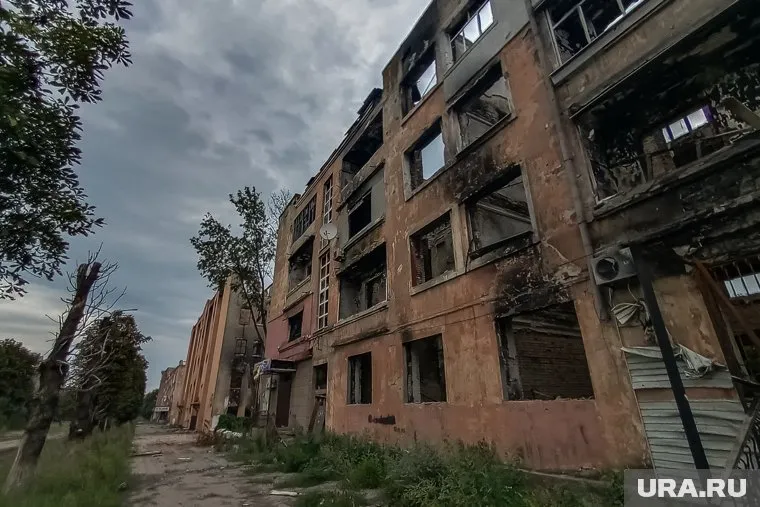 Попасная разрушена почти полностью, заявил Леонид Пасечник
