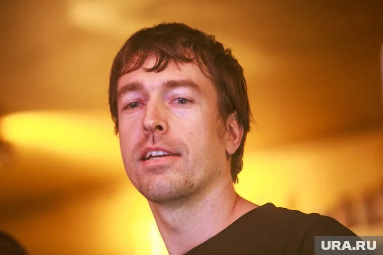 По некоторым данным, у секс коуча Кириллова есть жена и дети