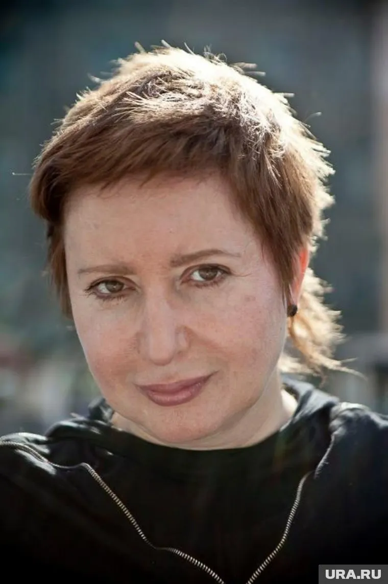 Романова уже несколько месяцев живет в Европе